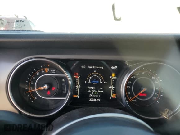 ✅ 2023 Jeep Gladiator Sport S • VIN: 1C6HJTAG3PL552959 • Lot: 56905635. Wystawiony na Copart z przebiegiem 30 356 mil. Bezpłatny archiwum sprzedaży aukcyjnych z USA i szczegółowy raport historii pojazdu na DreamBid. Zdjęcie 9.