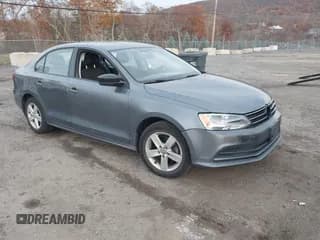✅ 2015 Volkswagen Jetta SE • VIN: 3VWD17AJ7FM213268 • Lot: 43657839. Wystawiony na IAAI z przebiegiem 166 472 mil. Bezpłatny archiwum sprzedaży aukcyjnych z USA i szczegółowy raport historii pojazdu na DreamBid. Zdjęcie 1.