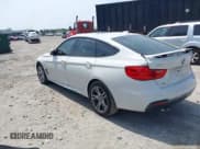 ✅ 2015 BMW 3 Series 328i Gran Turismo xDrive • VIN: WBA3X5C55FD561077 • Lot: 42233280. Listed on IAAI with 110,565 mi. Free auction sales archive from the USA and detailed vehicle history report at DreamBid. Image 3.