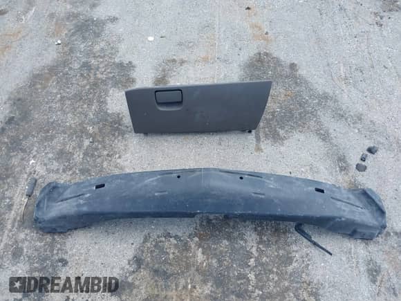 2019 Chevrolet Malibu Premier with VIN 1G1ZE5SX8KF171197, listed as a IAAI auction lot 42678212 with 135,515 mi miles and . Bid and sale history available at DreamBid. Image 12.