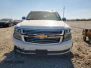 ✅ 2015 Chevrolet Tahoe LTZ • VIN: 1GNSCCKC6FR298199 • Lot: 90395885. Wystawiony na Copart z przebiegiem Nie podano. Bezpłatny archiwum sprzedaży aukcyjnych z USA i szczegółowy raport historii pojazdu na DreamBid. Zdjęcie 5.