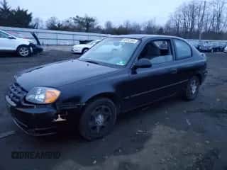 2004 Hyundai Accent GL with VIN KMHCG35CX4U312284, listed as a Copart auction lot 83992384 with 88,786 mi miles and Salvage title. Bid and sale history available at DreamBid. Image 1.