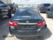 ✅ 2018 Nissan Altima SV • VIN: 1N4AL3AP1JC204689 • Lot: 43283822. Wystawiony na IAAI z przebiegiem 155 738 mil. Bezpłatny archiwum sprzedaży aukcyjnych z USA i szczegółowy raport historii pojazdu na DreamBid. Zdjęcie 16.