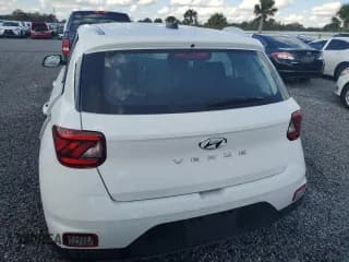 ✅ 2024 Hyundai Venue SE • VIN: KMHRB8A35RU315029 • Lot: 73759604. Wystawiony na Copart z przebiegiem Nie podano. Bezpłatny archiwum sprzedaży aukcyjnych z USA i szczegółowy raport historii pojazdu na DreamBid. Zdjęcie 6.