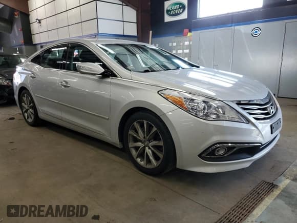 ✅ 2016 Hyundai Azera • VIN: KMHFG4JG1GA506784 • Lot: 84911744. Listed on Copart with 88,057 mi. Free auction sales archive from the USA and detailed vehicle history report at DreamBid. Image 4.