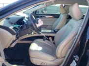 ✅ 2020 Lincoln MKZ Standard • VIN: 3LN6L5B95LR622636 • Lot: 49060505. Listed on Copart with 68,100 mi. Free auction sales archive from the USA and detailed vehicle history report at DreamBid. Image 7.