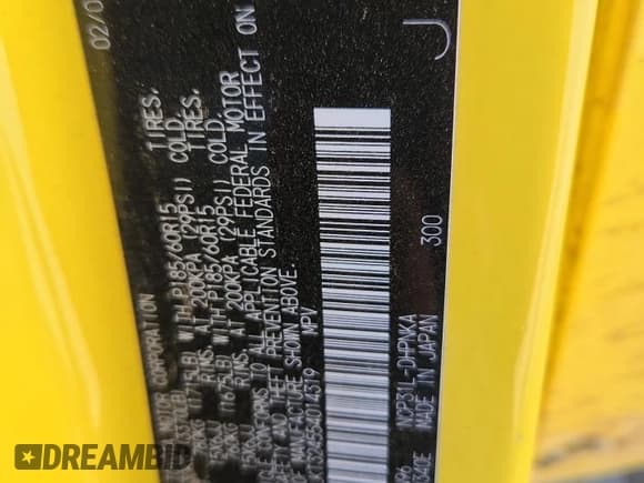 ✅ 2005 Scion xB • VIN: JTLKT324554014319 • Lot: 71728995. Listed on Copart with 114,671 mi. Free auction sales archive from the USA and detailed vehicle history report at DreamBid. Image 12.