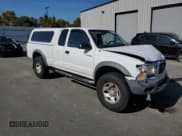 ✅ 2002 Toyota Tacoma PreRunner • VIN: 5TESM92N92Z036010 • Lot: 82738195. Wystawiony na Copart z przebiegiem 142 885 mil. Bezpłatny archiwum sprzedaży aukcyjnych z USA i szczegółowy raport historii pojazdu na DreamBid. Zdjęcie 4.