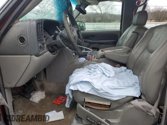 ✅ 2003 Chevrolet Suburban LT • VIN: 1GNFK16Z33J224952 • Лот: 45031235. Опубликован ранее на Copart с пробегом Не указан. Бесплатный доступ к архиву аукционных продаж из США и подробный отчёт об истории автомобиля на DreamBid. Изображение 7.