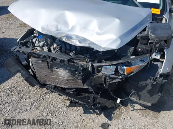 ✅ 2019 Hyundai Elantra • VIN: KMHH35LE3KU102124 • Лот: 43186393. Опубликован ранее на IAAI с пробегом 47 154 миль. Бесплатный доступ к архиву аукционных продаж из США и подробный отчёт об истории автомобиля на DreamBid. Изображение 6.