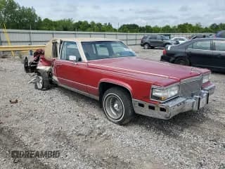 ✅ 1991 Cadillac Brougham • VIN: 1G6DW5474MR703030 • Lot: 64687894. Wystawiony na Copart z przebiegiem 161 866 mil. Bezpłatny archiwum sprzedaży aukcyjnych z USA i szczegółowy raport historii pojazdu na DreamBid. Zdjęcie 4.