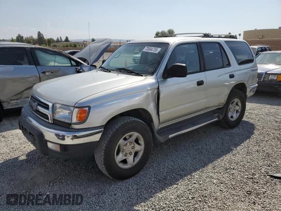 ✅ 2000 Toyota 4Runner • VIN: JT3GM84R3Y0060154 • Лот: 70584735. Опубликован ранее на Copart с пробегом 218 362 миль. Бесплатный доступ к архиву аукционных продаж из США и подробный отчёт об истории автомобиля на DreamBid. Изображение 1.