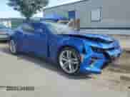 2016 Chevrolet Camaro 2SS z VIN 1G1FG1R71G0131114, wystawiony jako Copart lot #69087245 z przebiegiem 52 499 mil mil oraz Szkoda całkowita • Salvage title. Historia ofert i sprzedaży dostępna na DreamBid. Obrazek 4.