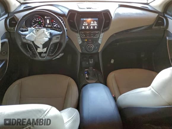 ✅ 2017 Hyundai Santa Fe 2.0T • VIN: 5XYZU4LA8HG477921 • Lot: 96061895. Wystawiony na Copart z przebiegiem 88 834 mil. Bezpłatny archiwum sprzedaży aukcyjnych z USA i szczegółowy raport historii pojazdu na DreamBid. Zdjęcie 8.