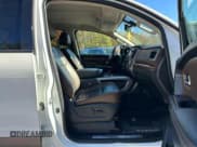 ✅ 2018 Nissan Titan Pro-4X • VIN: 1N6BA1F44JN526705 • Lot: 90614775. Wystawiony na Copart z przebiegiem 136 762 mil. Bezpłatny archiwum sprzedaży aukcyjnych z USA i szczegółowy raport historii pojazdu na DreamBid. Zdjęcie 9.