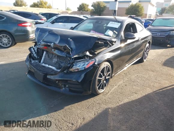 ✅ 2023 Mercedes-Benz C 300 • VIN: W1KWJ8DB3PG119749 • Lot: 41625733. Wystawiony na IAAI z przebiegiem 13 281 mil. Bezpłatny archiwum sprzedaży aukcyjnych z USA i szczegółowy raport historii pojazdu na DreamBid. Zdjęcie 2.