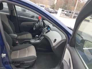 2012 Chevrolet Cruze LS with VIN 1G1PC5SH1C7169860, listed as a IAAI auction lot 43583707 with 81,838 mi miles and . Bid and sale history available at DreamBid. Image 5.