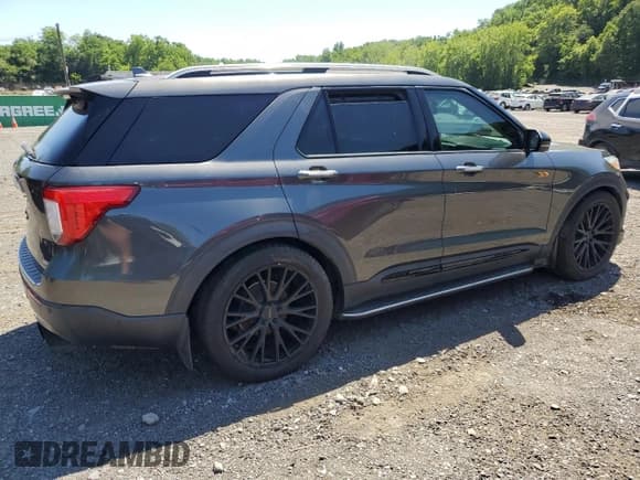 ✅ 2020 Ford Explorer Platinum • VIN: 1FM5K8HC5LGA34794 • Lot: 62531805. Wystawiony na Copart z przebiegiem Nie podano. Bezpłatny archiwum sprzedaży aukcyjnych z USA i szczegółowy raport historii pojazdu na DreamBid. Zdjęcie 3.