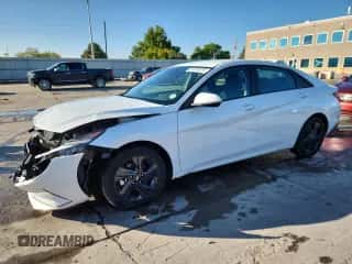 2022 Hyundai Elantra SEL with VIN 5NPLM4AG4NH071362, listed as a Copart auction lot 83839295 with 12,219 mi miles and Salvage title. Bid and sale history available at DreamBid. Image 1.