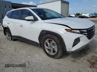 ✅ 2024 Hyundai Tucson SE • VIN: 5NMJA3DE5RH400643 • Lot: 66711104. Wystawiony na Copart z przebiegiem 8 456 mil. Bezpłatny archiwum sprzedaży aukcyjnych z USA i szczegółowy raport historii pojazdu na DreamBid. Zdjęcie 4.