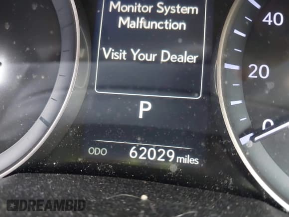 ✅ 2017 Lexus ES 300h • VIN: JTHBW1GG9H2153586 • Lot: 43724183. Listed on IAAI with 62,029 mi. Free auction sales archive from the USA and detailed vehicle history report at DreamBid. Image 15.