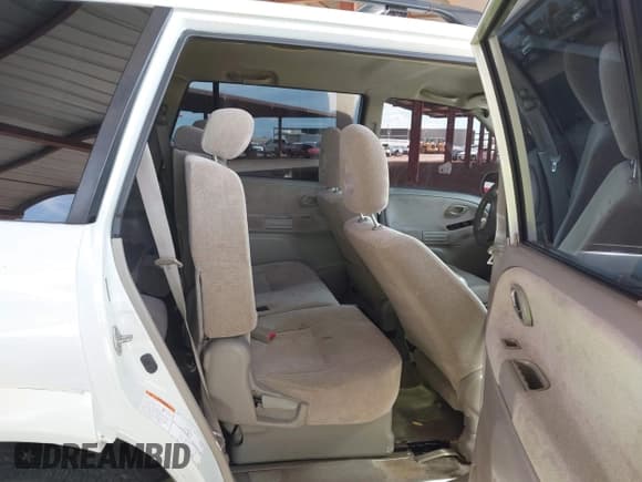 ✅ 2005 Suzuki XL7 LX • VIN: JS3TY92V954100876 • Лот: 41799284. Опубликован ранее на IAAI с пробегом 203 303 миль. Бесплатный доступ к архиву аукционных продаж из США и подробный отчёт об истории автомобиля на DreamBid. Изображение 8.