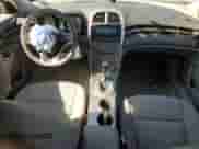 2013 Chevrolet Malibu LS z VIN 1G11B5SA2DF306596, wystawiony jako Copart lot #81811765 z przebiegiem 97 884 mil mil oraz Nie do naprawy • Non repairable. Historia ofert i sprzedaży dostępna na DreamBid. Obrazek 8.