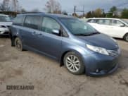 ✅ 2014 Toyota Sienna XLE • VIN: 5TDYK3DC3ES487461 • Lot: 91011925. Listed on Copart with 208,393 mi. Free auction sales archive from the USA and detailed vehicle history report at DreamBid. Image 4.