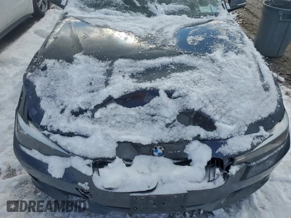 ✅ 2013 BMW 3 Series 328i xDrive • VIN: WBA3B5C50DF591832 • Lot: 94001965. Listed on Copart with 103,668 mi. Free auction sales archive from the USA and detailed vehicle history report at DreamBid. Image 11.