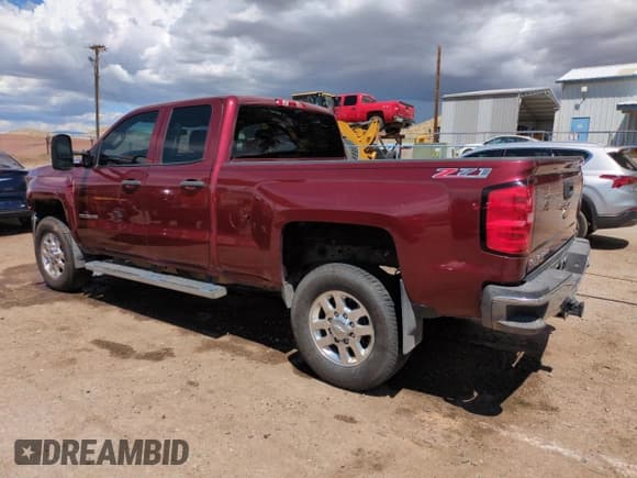 ✅ 2015 Chevrolet Silverado 2500HD LT • VIN: 1GC2KVE84FZ118233 • Лот: 66896505. Опубликован ранее на Copart с пробегом 150 328 миль. Бесплатный доступ к архиву аукционных продаж из США и подробный отчёт об истории автомобиля на DreamBid. Изображение 2.