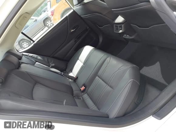 ✅ 2024 Lexus ES 300h Luxury • VIN: 58AEA1C15RU040758 • Lot: 42335120. Listed on IAAI with 20,691 mi. Free auction sales archive from the USA and detailed vehicle history report at DreamBid. Image 8.