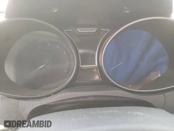 2014 Hyundai Veloster Turbo z VIN KMHTC6AE3EU206961, wystawiony jako Copart lot #69281124 z przebiegiem Nie podano mil oraz Czysty tytuł • Clean title. Historia ofert i sprzedaży dostępna na DreamBid. Obrazek 9.