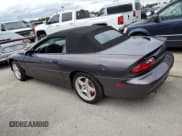 ✅ 1994 Chevrolet Camaro Z28 • VIN: 2G1FP32P9R2136357 • Лот: 74703444. Опубликован ранее на Copart с пробегом 8 694 миль. Бесплатный доступ к архиву аукционных продаж из США и подробный отчёт об истории автомобиля на DreamBid. Изображение 2.