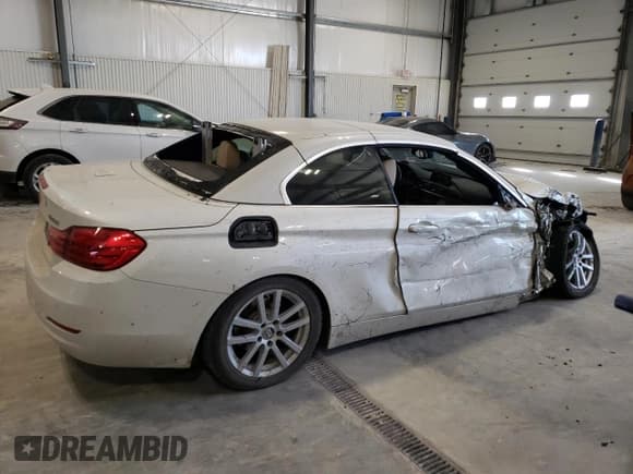 ✅ 2015 BMW 4 Series 428i xDrive • VIN: WBA3V9C54FP798543 • Lot: 42087475. Wystawiony na Copart z przebiegiem Nie podano. Bezpłatny archiwum sprzedaży aukcyjnych z USA i szczegółowy raport historii pojazdu na DreamBid. Zdjęcie 3.