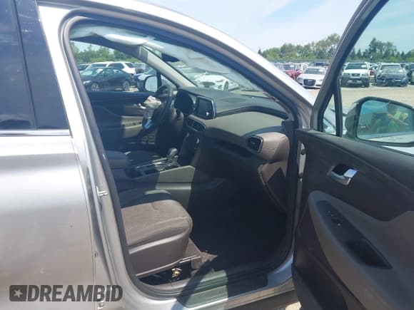 ✅ 2020 Hyundai Santa Fe SEL • VIN: 5NMS33AD8LH216623 • Lot: 42966018. Wystawiony na IAAI z przebiegiem 60 741 mil. Bezpłatny archiwum sprzedaży aukcyjnych z USA i szczegółowy raport historii pojazdu na DreamBid. Zdjęcie 5.