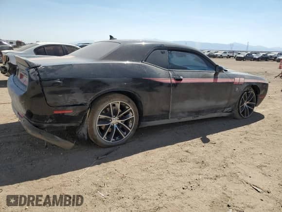 2016 Dodge Challenger R/T Scat Pack z VIN 2C3CDZFJ6GH288879, wystawiony jako Copart lot #68694125 z przebiegiem 32 967 mil mil oraz Szkoda całkowita • Salvage title. Historia ofert i sprzedaży dostępna na DreamBid. Obrazek 3.