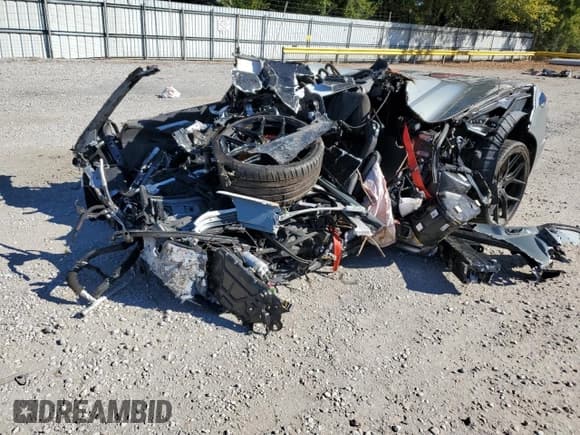 ✅ 2022 Chevrolet Corvette 2LT • VIN: 1G1YB3D41N5115415 • Lot: 90890475. Wystawiony na Copart z przebiegiem Nie podano. Bezpłatny archiwum sprzedaży aukcyjnych z USA i szczegółowy raport historii pojazdu na DreamBid. Zdjęcie 1.