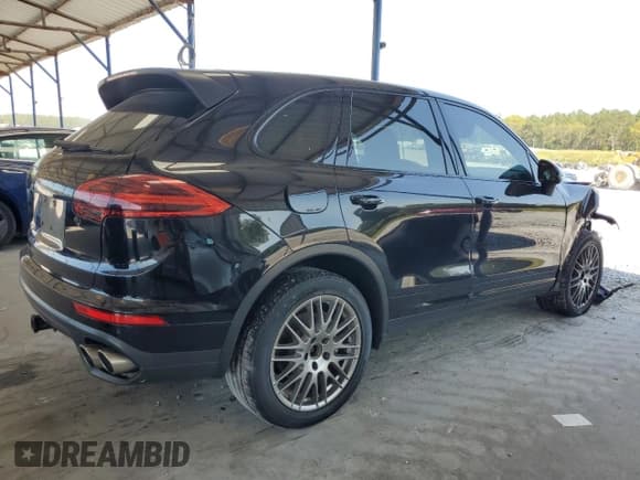 ✅ 2018 Porsche Cayenne S • VIN: WP1AB2A20JLA60448 • Lot: 68556394. Listed on Copart with 58,681 mi. Free auction sales archive from the USA and detailed vehicle history report at DreamBid. Image 3.
