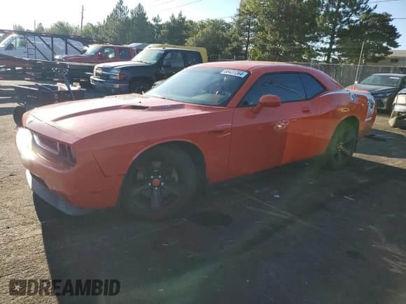 ✅ 2009 Dodge Challenger R/T • VIN: 2B3LJ54T89H558250 • Lot: 68431264. Wystawiony na Copart z przebiegiem 53 909 mil. Bezpłatny archiwum sprzedaży aukcyjnych z USA i szczegółowy raport historii pojazdu na DreamBid. Zdjęcie 1.