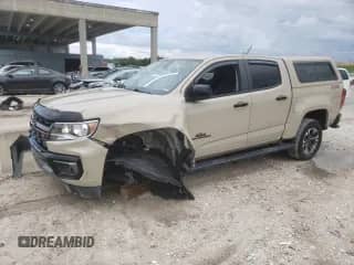 2022 Chevrolet Colorado 2WD Z71 z VIN 1GCGSDEN7N1332667, wystawiony jako Copart lot #71540735 z przebiegiem 44 689 mil mil oraz Szkoda całkowita • Salvage title. Historia ofert i sprzedaży dostępna na DreamBid. Obrazek 1.