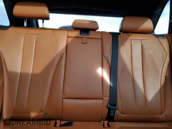 ✅ 2016 BMW X5 M • VIN: 5YMKT6C58G0R77723 • Lot: 80561645. Listed on Copart with 123,947 mi. Free auction sales archive from the USA and detailed vehicle history report at DreamBid. Image 10.