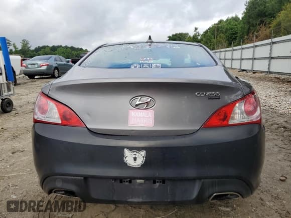 ✅ 2011 Hyundai Genesis Coupe • VIN: KMHHT6KDXBU044995 • Lot: 58728145. Wystawiony na Copart z przebiegiem 112 454 mil. Bezpłatny archiwum sprzedaży aukcyjnych z USA i szczegółowy raport historii pojazdu na DreamBid. Zdjęcie 6.