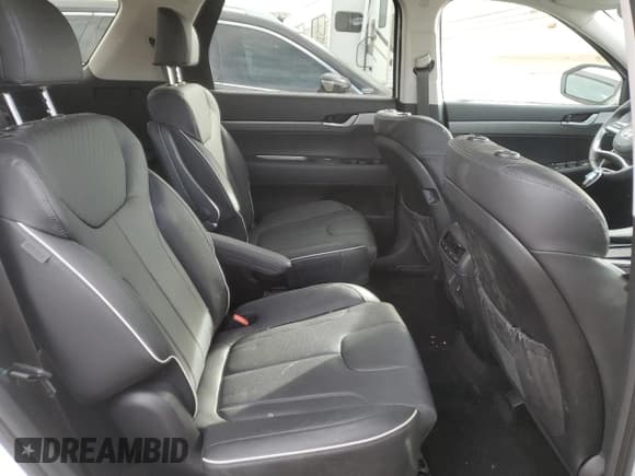 ✅ 2025 Hyundai Palisade SEL • VIN: KM8R2DGEXSU818868 • Лот: 81522734. Опубликован ранее на Copart с пробегом 606 миль. Бесплатный доступ к архиву аукционных продаж из США и подробный отчёт об истории автомобиля на DreamBid. Изображение 11.