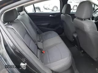 ✅ 2017 Chevrolet Cruze LS • VIN: 1G1BC5SMXH7234574 • Lot: 67185432. Wystawiony na Copart z przebiegiem 114 817 mil. Bezpłatny archiwum sprzedaży aukcyjnych z USA i szczegółowy raport historii pojazdu na DreamBid. Zdjęcie 6.