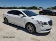 ✅ 2016 Buick LaCrosse • VIN: 1G4GA5G33GF200432 • Lot: 55570105. Wystawiony na Copart z przebiegiem 136 711 mil. Bezpłatny archiwum sprzedaży aukcyjnych z USA i szczegółowy raport historii pojazdu na DreamBid. Zdjęcie 4.