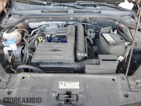 ✅ 2016 Volkswagen Jetta SE • VIN: 3VWD67AJ6GM402013 • Lot: 82709645. Listed on Copart with 88,871 mi. Free auction sales archive from the USA and detailed vehicle history report at DreamBid. Image 11.