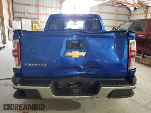 ✅ 2018 Chevrolet Colorado 2WD Work Truck • VIN: 1GCGSBEAXJ1203897 • Lot: 89513345. Wystawiony na Copart z przebiegiem Nie podano. Bezpłatny archiwum sprzedaży aukcyjnych z USA i szczegółowy raport historii pojazdu na DreamBid. Zdjęcie 6.
