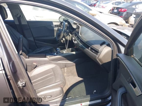 ✅ 2017 Audi A4 Premium Plus • VIN: WAUENAF42HN033052 • Lot: 42984396. Listed on IAAI with 192,632 mi. Free auction sales archive from the USA and detailed vehicle history report at DreamBid. Image 5.