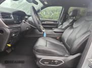 ✅ 2024 Jeep Wagoneer • VIN: 1C4SJVAP4RS104507 • Лот: 83851455. Опубликован ранее на Copart с пробегом 29 180 миль. Бесплатный доступ к архиву аукционных продаж из США и подробный отчёт об истории автомобиля на DreamBid. Изображение 7.