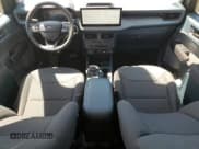 ✅ 2025 Ford Maverick XL • VIN: 3FTTW8B3XSRA32782 • Lot: 55538595. Wystawiony na Copart z przebiegiem 4 405 mil. Bezpłatny archiwum sprzedaży aukcyjnych z USA i szczegółowy raport historii pojazdu na DreamBid. Zdjęcie 8.